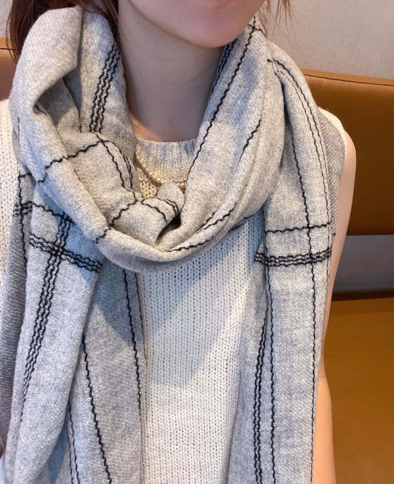 Loewe Scarf